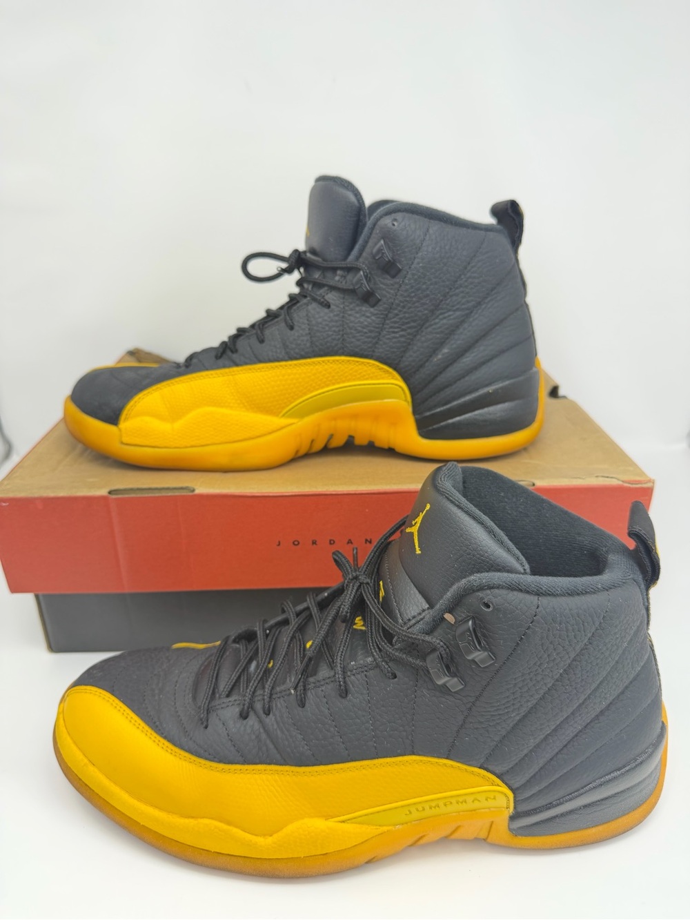 Jordan 12 Retro Black University Gold Size 13